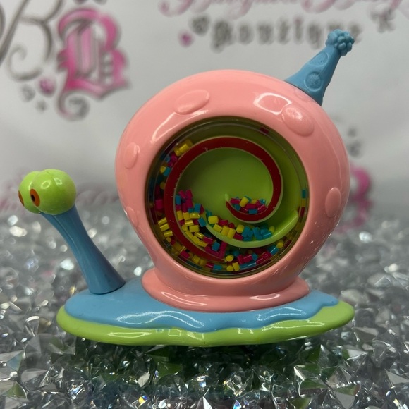 SpongeBob Squarepants Other - SpongeBob Garry toy 2002 Squarepants Pink & Blue Snail Rattle Toy